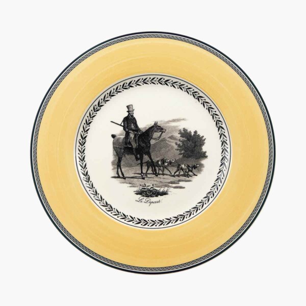 Audun Chasse Dinner Plate on white background.