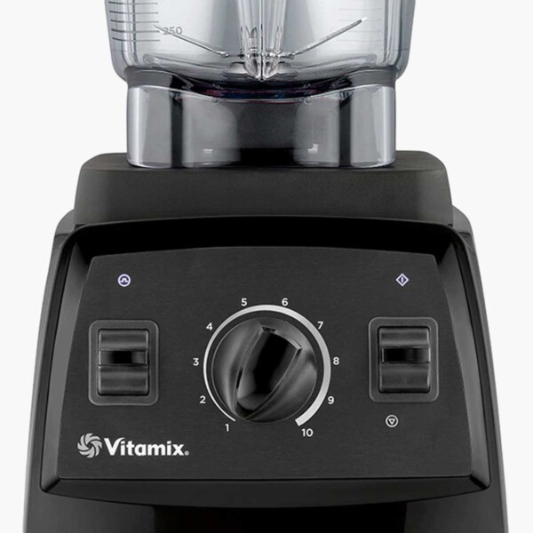 Vitamix 7500 base control view.
