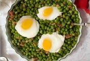 Portuguese Peas and Eggs